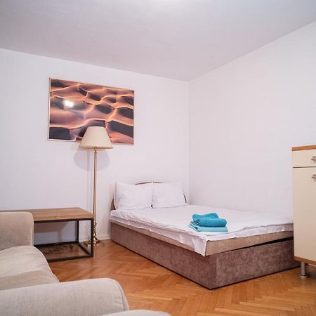 Apartroom Nowiniarska Warszawa Exteriör bild