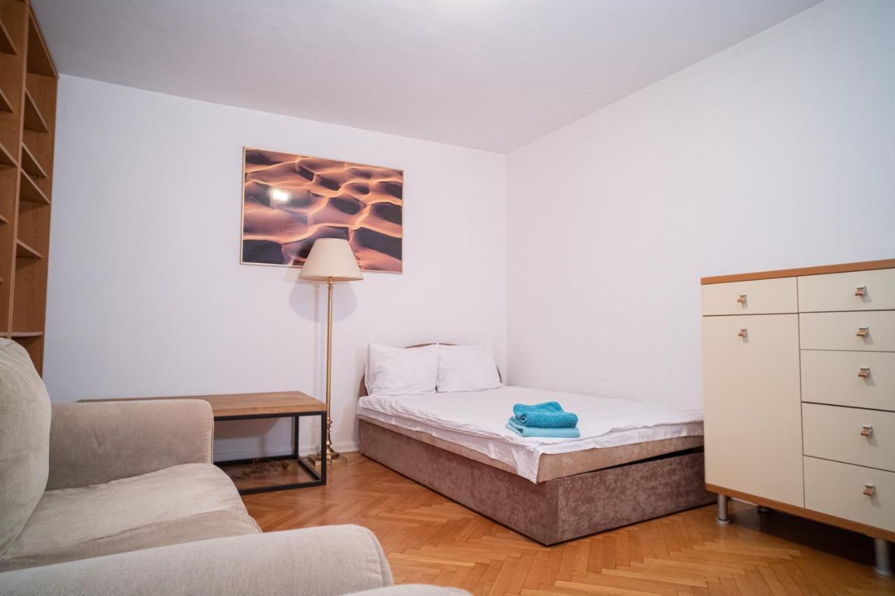 Apartroom Nowiniarska Warszawa Exteriör bild