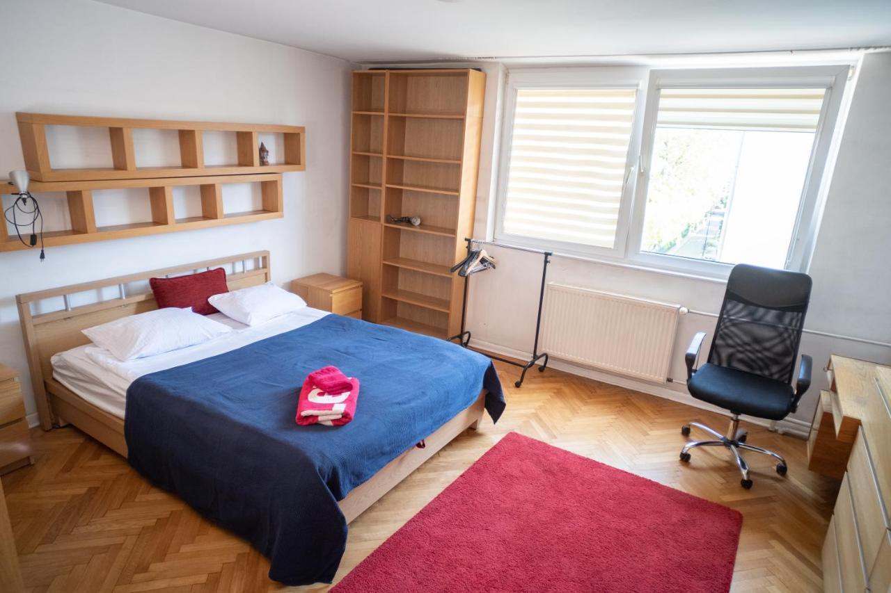 Apartroom Nowiniarska Warszawa Exteriör bild
