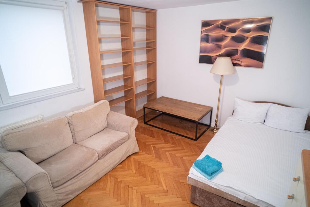 Apartroom Nowiniarska Warszawa Exteriör bild
